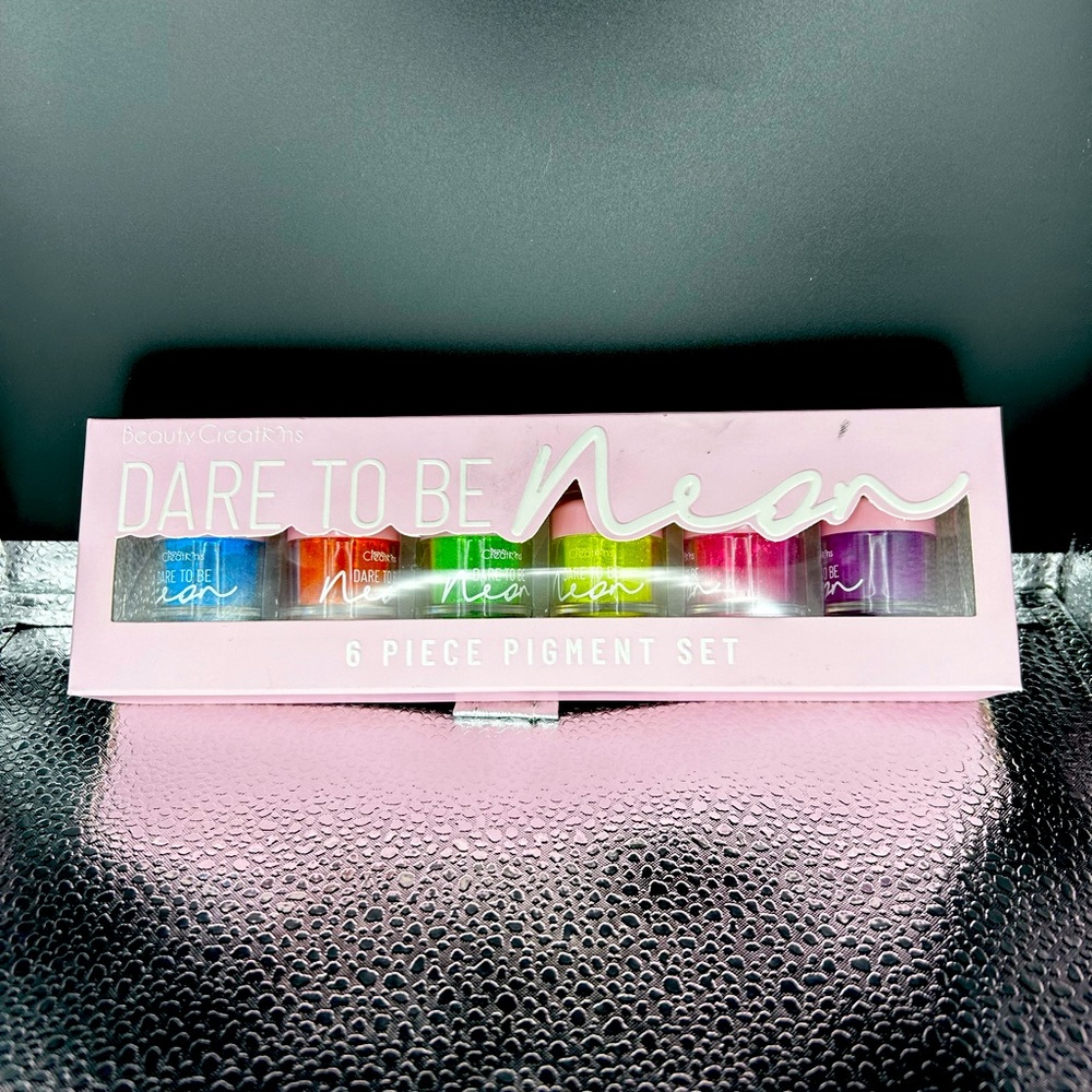 Beauty Creations Neon Pigments NEW + Dare to Be White Priner